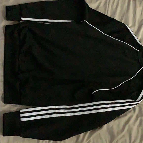 BRAND NEW! ADIDAS SWEATER! - Picture 5 of 5